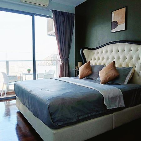 Silverscape Family Suite Melaka City Centre Extérieur photo