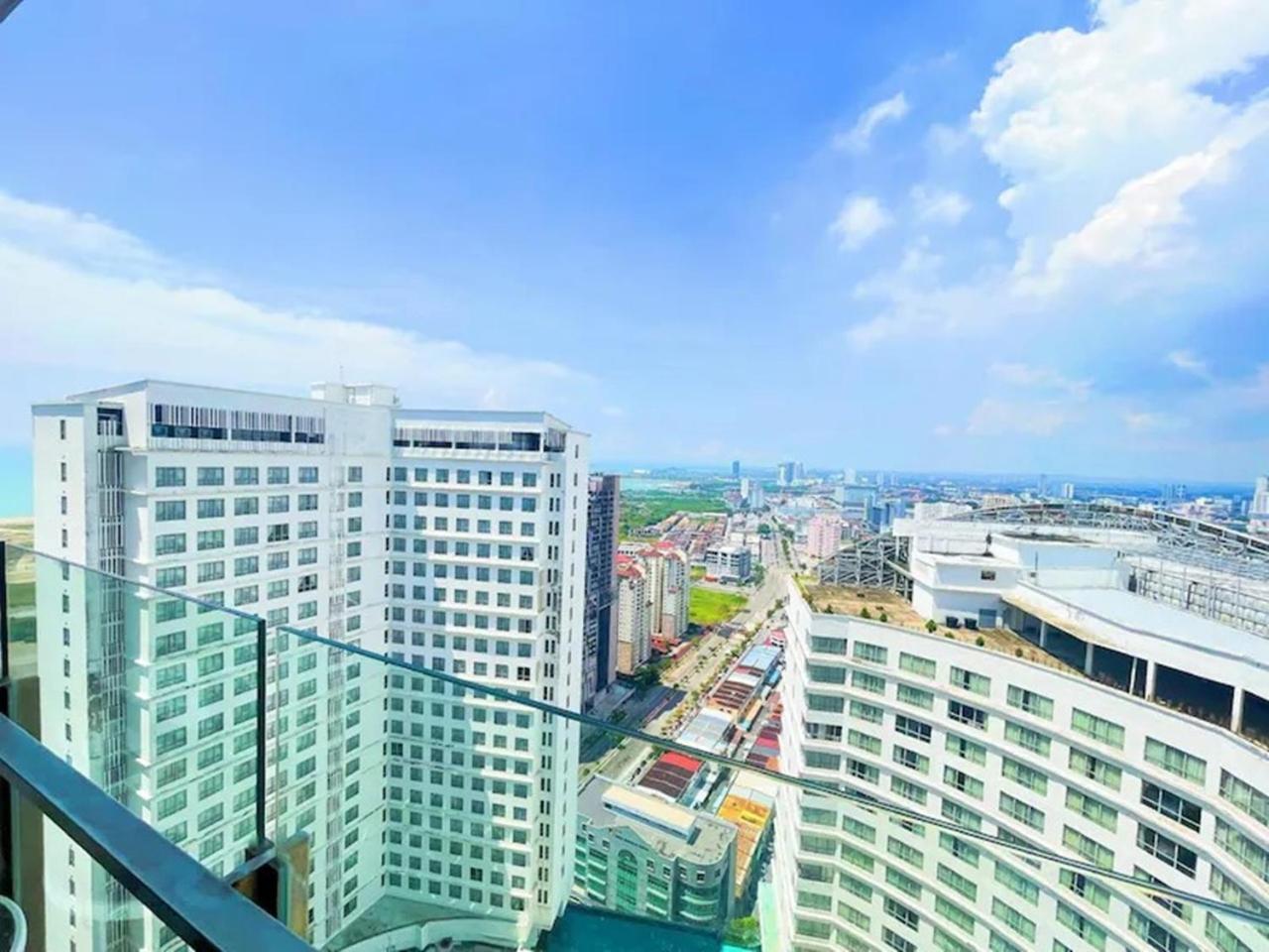 Silverscape Family Suite Melaka City Centre Extérieur photo